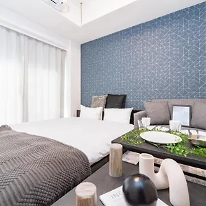 tokyos-best-spot-shibuya-3person-room-free-wi-fi.alltokyohotels.com/